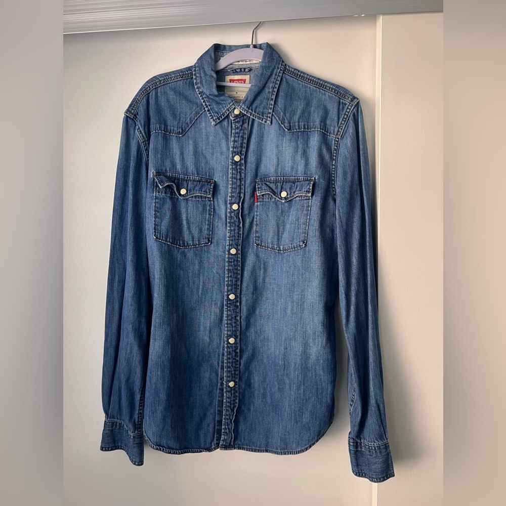 Levi’s Mens Denim Button-down